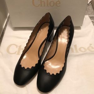 NIB Chloe Scalloped Pump in Black leather 37.5
